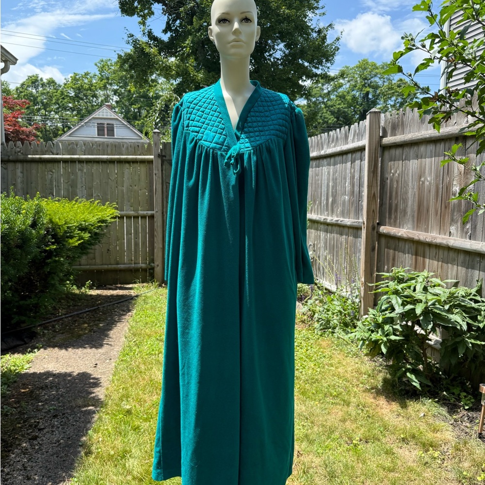 Elegant Teal vintage Robe